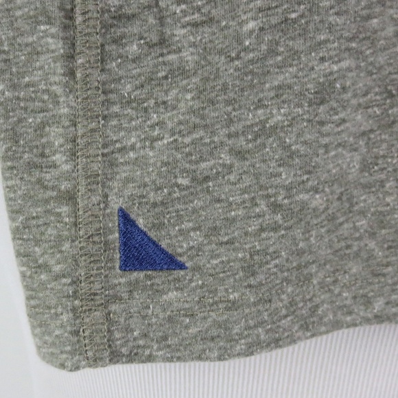 UNTUCKit XXL Slim Fit Henley Short Sleeve T-Shirt - Picture 5 of 5